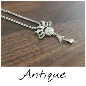 {HP} Circa 1920 Rhinestone and Silver Necklace